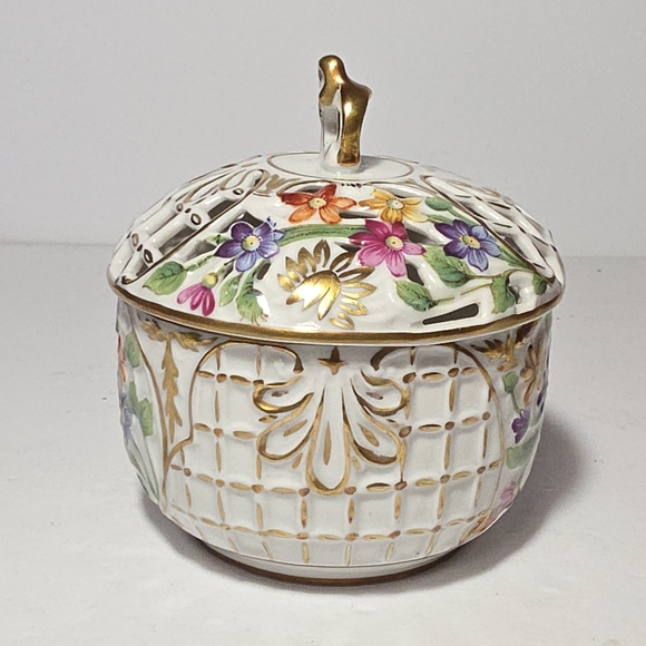 Schumann Lidded Bowl Dresden Flowers Trinket Box Vintage - Picture 7 of 14